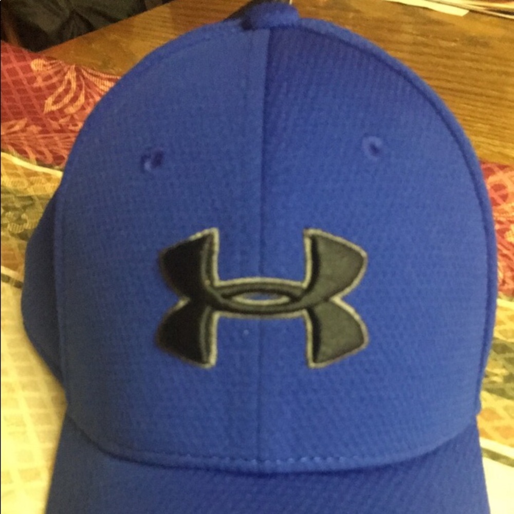 Youth xl UA hat